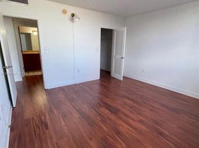 401 69 St 411, Miami Beach FL 33141