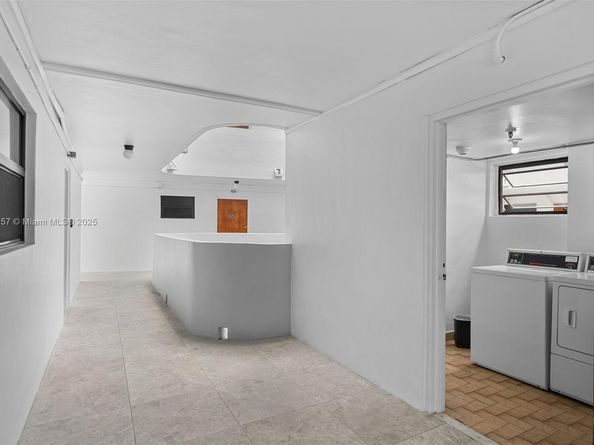 8100 Byron Ave 308, Miami Beach FL 33141