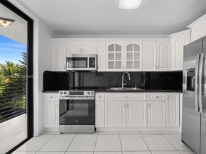 8100 Byron Ave 308, Miami Beach FL 33141