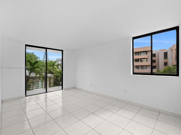 8100 Byron Ave 308, Miami Beach FL 33141
