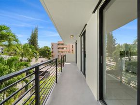 8100 Byron Ave 308, Miami Beach FL 33141
