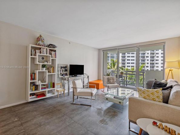 1500 Bay Rd 544S, Miami Beach FL 33139