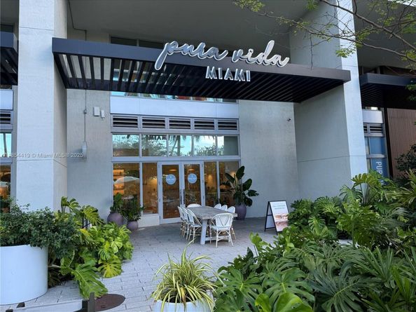 1500 Bay Rd 544S, Miami Beach FL 33139