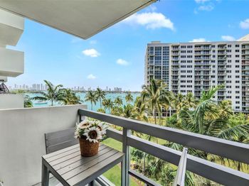 1500 Bay Rd