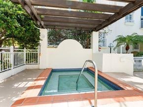 100 Meridian Ave 216, Miami Beach FL 33139