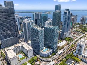 1111 SW 1st Ave 2222N, Miami FL 33130