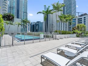 1111 SW 1st Ave 2222N, Miami FL 33130