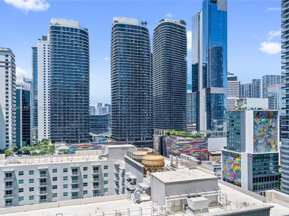 1111 SW 1st Ave 2222N, Miami FL 33130