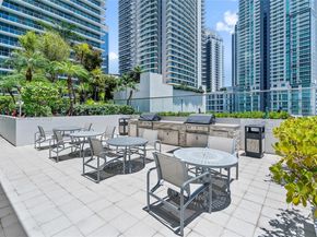 1111 SW 1st Ave 2222N, Miami FL 33130