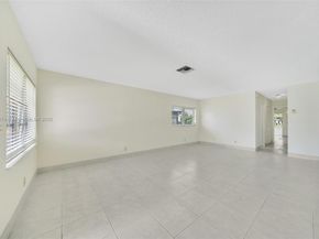 3319 Americo Dr, West Palm Beach FL 33417
