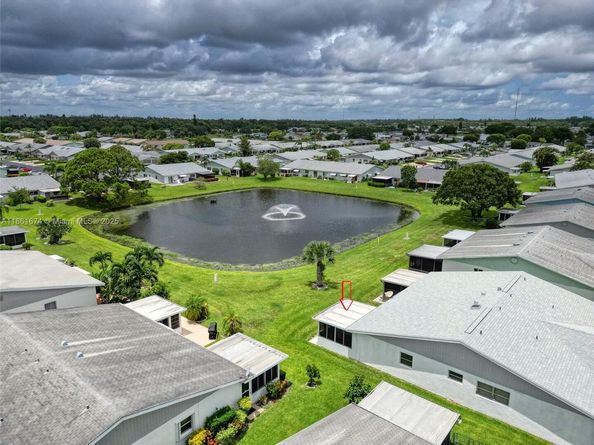 3319 Americo Dr, West Palm Beach FL 33417