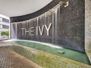 90 SW 3rd St 1105, Miami FL 33130