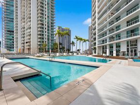 90 SW 3rd St 1105, Miami FL 33130