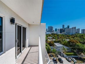 280 SW 20th Rd 902, Miami FL 33129