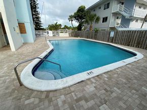 13155 Ixora Ct 310, North Miami FL 33181