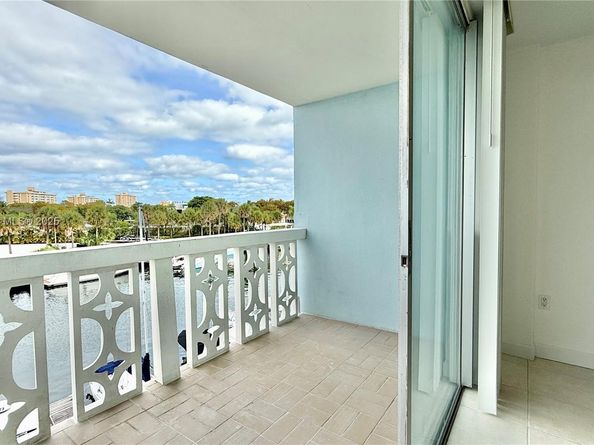 13155 Ixora Ct 310, North Miami FL 33181