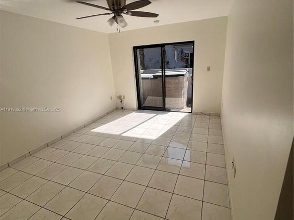 13675 SW 62nd St 1023, Miami FL 33183