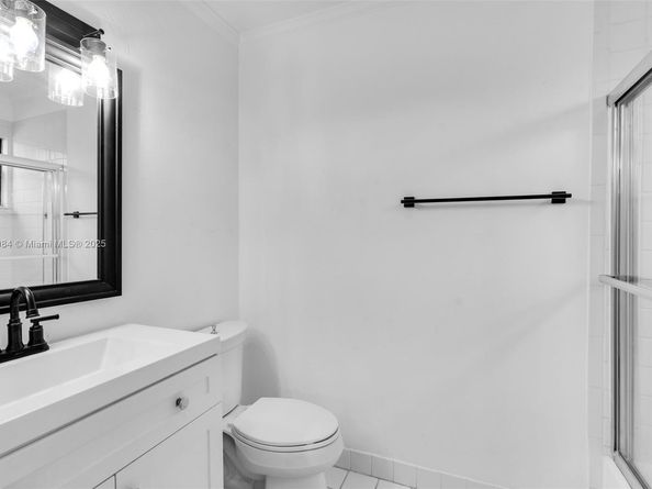 20908 Leeward Ct 2313, Aventura FL 33180