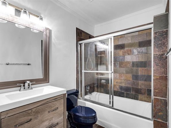 20908 Leeward Ct 2313, Aventura FL 33180