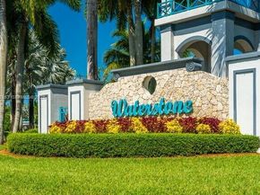 2402 NE 41st Pl, Homestead FL 33033