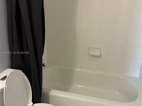 2402 NE 41st Pl, Homestead FL 33033