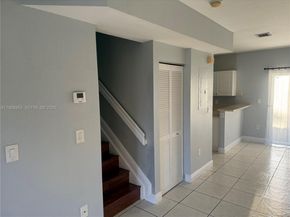 2402 NE 41st Pl, Homestead FL 33033