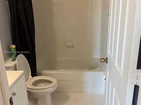 2402 NE 41st Pl, Homestead FL 33033