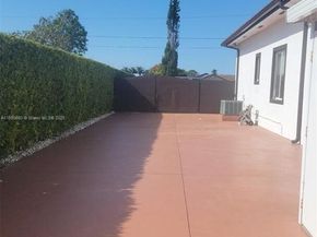 2621 SW 132nd Ave, Miami FL 33175
