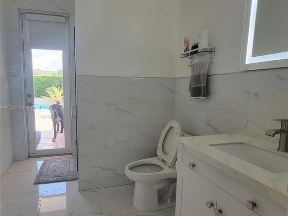 2621 SW 132nd Ave, Miami FL 33175