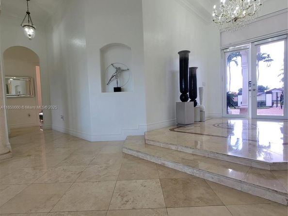 2621 SW 132nd Ave, Miami FL 33175