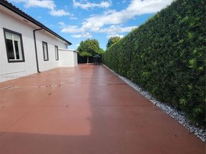 2621 SW 132nd Ave, Miami FL 33175