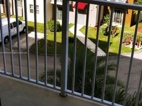 11060 SW 196th St 407, Cutler Bay FL 33157