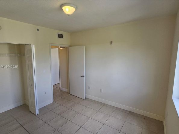 11060 SW 196th St 407, Cutler Bay FL 33157