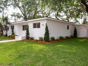 3260 NW 9th St, Miami FL 33125