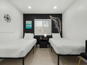 3260 NW 9th St, Miami FL 33125