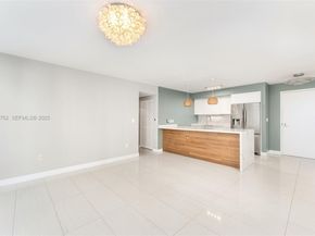 1111 SW 1st Ave 721N, Miami FL 33130
