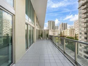 1111 SW 1st Ave 721N, Miami FL 33130