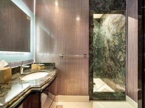 900 Brickell Key Blvd PH3403, Miami FL 33131