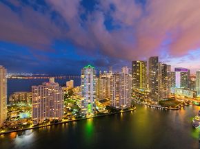 900 Brickell Key Blvd PH3403, Miami FL 33131