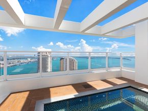 900 Brickell Key Blvd PH3403, Miami FL 33131