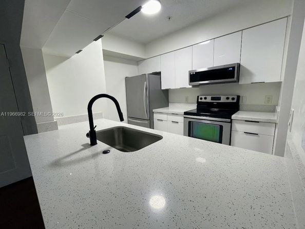 12124 Saint Andrews Pl 305, Miramar FL 33025