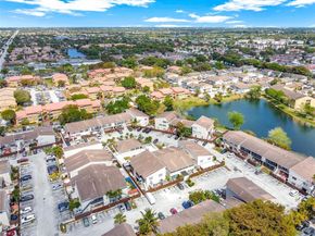 15685 SW 82nd Cir Ln 28, Miami FL 33193