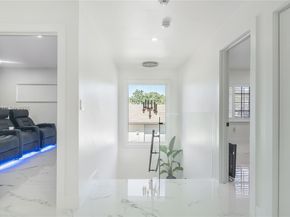 7501 SW 174th St, Palmetto Bay FL 33157