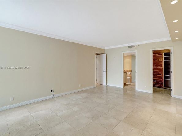 19667 Turnberry Way 16GR, Aventura FL 33180