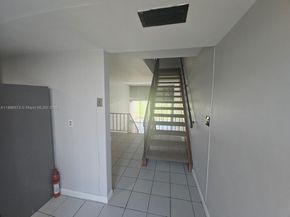 6782 Brookline Dr 6782, Hialeah FL 33015