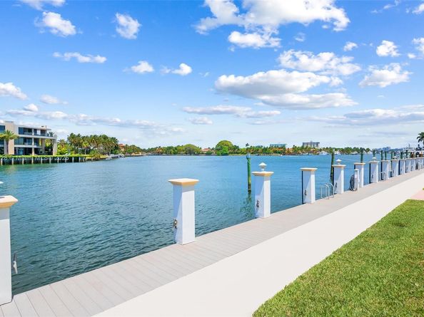 3073 Harbour Drive 15, Fort Lauderdale FL 33316