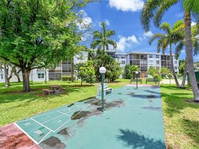 112 S Royal Park Dr 1C, Oakland Park FL 33309