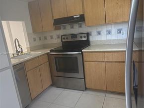 112 S Royal Park Dr 1C, Oakland Park FL 33309