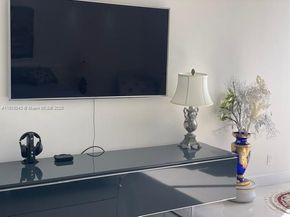 19707 W Turnberry Way 26D, Aventura FL 33180