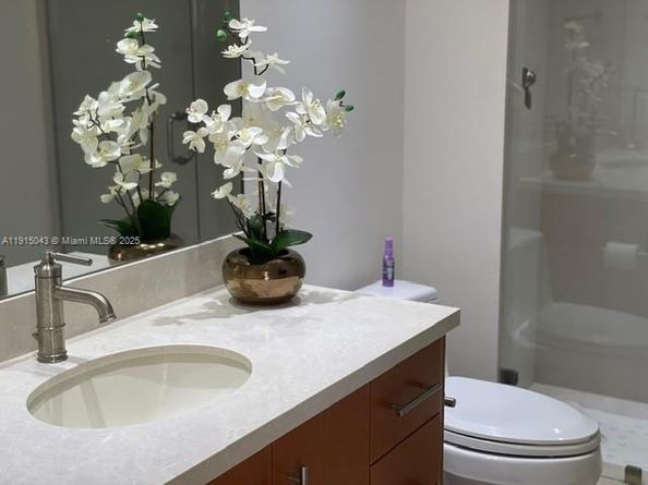 19707 W Turnberry Way 26D, Aventura FL 33180